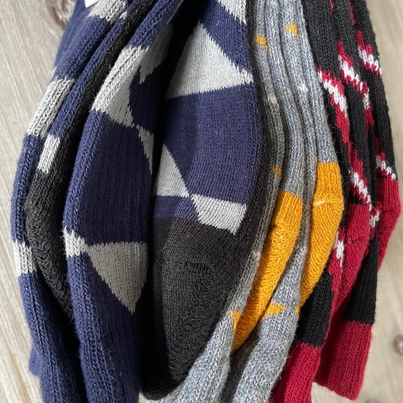 NWT Men’s Pair of Thieves 3-pk Cushioned Crew Socks - Picture 6 of 9